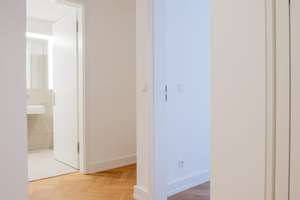 AIGNER - Erstbezug: Stilvolle 3,5-Zimmer-Dachgeschosswohnung in historischem Altbau – Die vollständige Adresse der Immobilie erhältst du vom Anbieter., 80796 Neuschwabing, München – Vorschaubild 4