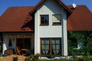 Einfamilienhaus mit großem Garten und Doppelgarage in Witzmannsberg bei Coburg – Anger 18, 96482 Ahorn – Vorschaubild 3