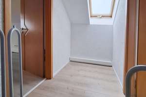 Großzügiges Zweifamilienhaus mit Maisonettewohnung und weitläufigem Garten – Die vollständige Adresse der Immobilie erhältst du vom Anbieter., 91475 Lonnerstadt – Vorschaubild 31