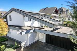 Großzügige Architektenvilla mit Schwimmbad und 2 Doppelgaragen in beliebter Lage von Bonn-Rüngsdorf – Die vollständige Adresse der Immobilie erhältst du vom Anbieter., 53179 Rüngsdorf, Bonn – Vorschaubild 32