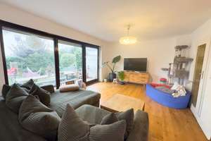 Familienidyll mit Garten & Balkon – moderne Doppelhaushälfte in Derching – Die vollständige Adresse der Immobilie erhältst du vom Anbieter., 86316 Friedberg – Vorschaubild 1