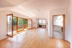 Gemütliche 3-Zimmer-Dachgeschosswohnung in München-Trudering