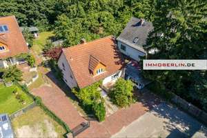 IMMOBERLIN.DE - Liebenswürdiges Einfamilienhaus in idyllischer Lage – Die vollständige Adresse der Immobilie erhältst du vom Anbieter., 14089 Kladow, Berlin – Vorschaubild 1