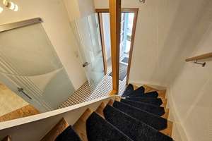 Wo Familienglück wohnt: Charmantes Reihenmittelhaus mit Garten – Die vollständige Adresse der Immobilie erhältst du vom Anbieter., 87600 Kaufbeuren (Kernstadt), Kaufbeuren – Vorschaubild 12
