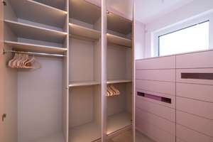 Design trifft Weitblick – Avantgarde-Villa am Feldrand von Krefeld-Verberg! – Die vollständige Adresse der Immobilie erhältst du vom Anbieter., 47802 Traar, Krefeld – Vorschaubild 23