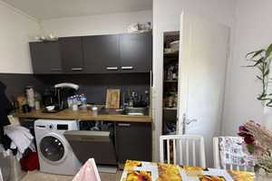 Helle 3 Zi.-Whg. mit Balkon und TGL-Duschbad in zentraler Lage – Mittelheimer Straße 17, 65197 Wiesbaden – Vorschaubild 5