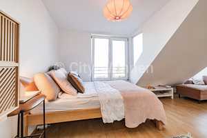 Möbliert: Wunderschöne, möblierte 1-Zimmer Wohnung in Hamburg Eppendorf über den Dächern der Stadt – Geschwister-Scholl-Straße (a.A.), 20251 Hamburg – Vorschaubild 14