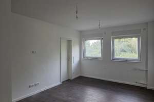 Stilvolle sanierte 2-Zimmer Wohnung mit Einbauküche in Mannheim – 68219 Rheinau, Mannheim – Vorschaubild 4