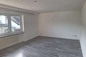Platz für Ihre Ideen: Großzügiges Einfamilienhaus in Stühlingen – 79780 Stühlingen – Vorschaubild 4