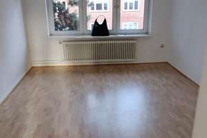 Helle & ruhige 2,5-Raum-Wohnung mit Balkon und EBK in Hamburg – Bartholomäusstraße 69, 22083 Barmbek-Süd, Hamburg – Vorschaubild 3