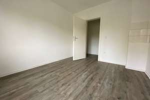Renovierte und zentrale 2,5-Zi-Whg. ab sofort vermietbar! – Essener Str. 125, 45141 Stoppenberg, Essen – Vorschaubild 6