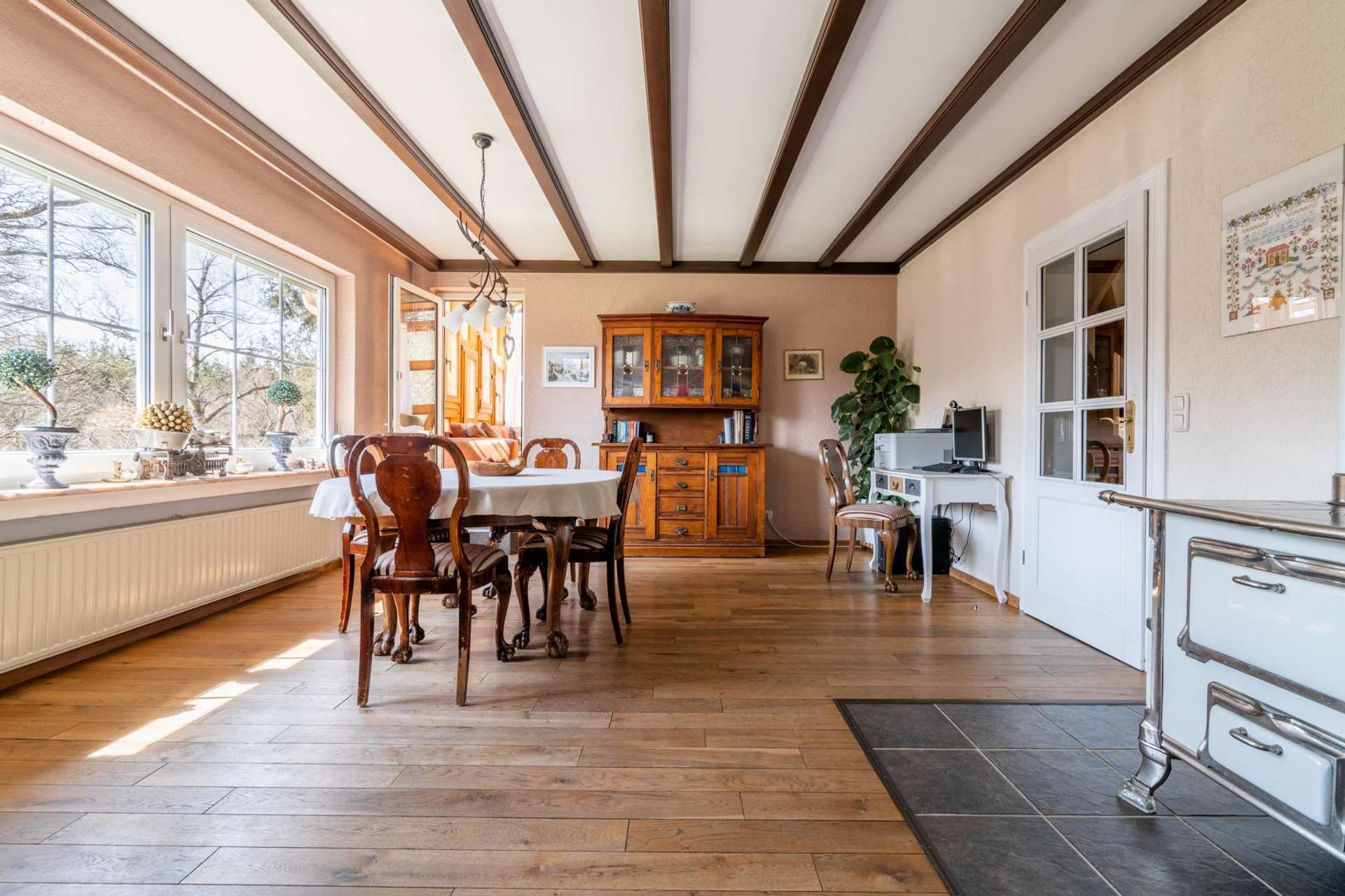 Immobilie in Bubach - Traumhaftes Landhaus im Grünen vor einmaliger Kulisse am Waldrand mit Bachlauf - Bild 13