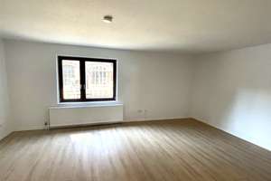 Einziehen statt renovieren. / Move in instead of renovating. – Schulstraße 16, 29339 Wathlingen – Vorschaubild 3