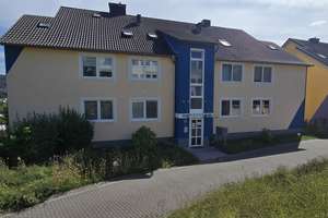 Hübsche 2 Zimmerwohnung mit großem Balkon zu vermieten!