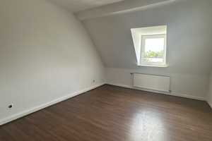 2 Zimmer Dachgeschosswohnung in ruhiger Lage! – Wangeroogestr. 49, 40468 Düsseldorf – Vorschaubild 6