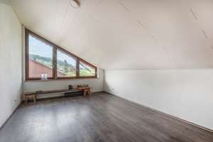 Großzügiges Wohnhaus mit Einliegerwohnung in sonniger Aussichtslage von Hilzingen Binningen – Die vollständige Adresse der Immobilie erhältst du vom Anbieter., 78247 Hilzingen – Vorschaubild 26