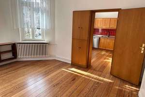 Thielenbruch: Einseitig angebaute großzügige Villa mit parkähnlichem Garten – Die vollständige Adresse der Immobilie erhältst du vom Anbieter., 51069 Holweide, Köln – Vorschaubild 6