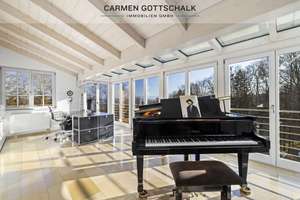 Zuhause mit Ausblick - Eleganz, Raumgefühl und Naturverbundenheit perfekt kombiniert – Die vollständige Adresse der Immobilie erhältst du vom Anbieter., 82327 Tutzing – Vorschaubild 2