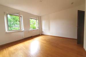 „Hübsch & Hell“! 3,5 R.-Whg. m. Balkon, 3. OG, Nähe Uni-Klinikum (E Holsterhausen) – Die vollständige Adresse der Immobilie erhältst du vom Anbieter., 45147 Holsterhausen, Essen – Vorschaubild 10