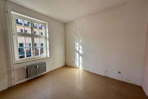 SOMMERAKTION* LEERE 3 ZIMMER DACHGESCHOSSWOHNUNG OHNE BALKON! – Hasendong 3, 47259 Hüttenheim, Duisburg – Vorschaubild 2