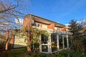 Lassen Sie Ihren Wunsch vom Familientraumhaus Wirklichkeit werden! – Die vollständige Adresse der Immobilie erhältst du vom Anbieter., 48165 Hiltrup-Ost, Münster – Vorschaubild 2