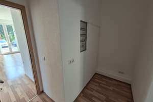 MODERN GESCHNITTENE 2 ZIMMER-WOHNUNG IN RUHIGER LAGE! – Meußlitzer Straße 152, 1259 Kleinzschachwitz, Dresden – Vorschaubild 8