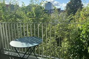 Lichtdurchflutete Studio-Wohnung in Innenstadtlage! Befristet mit Option auf Verläng.