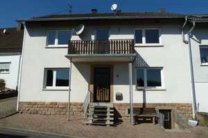 Familienfreundliches 3-Parteienhaus - Grosses Gartengrundstück – Kaiserslautern (Kreis) – Vorschaubild 2
