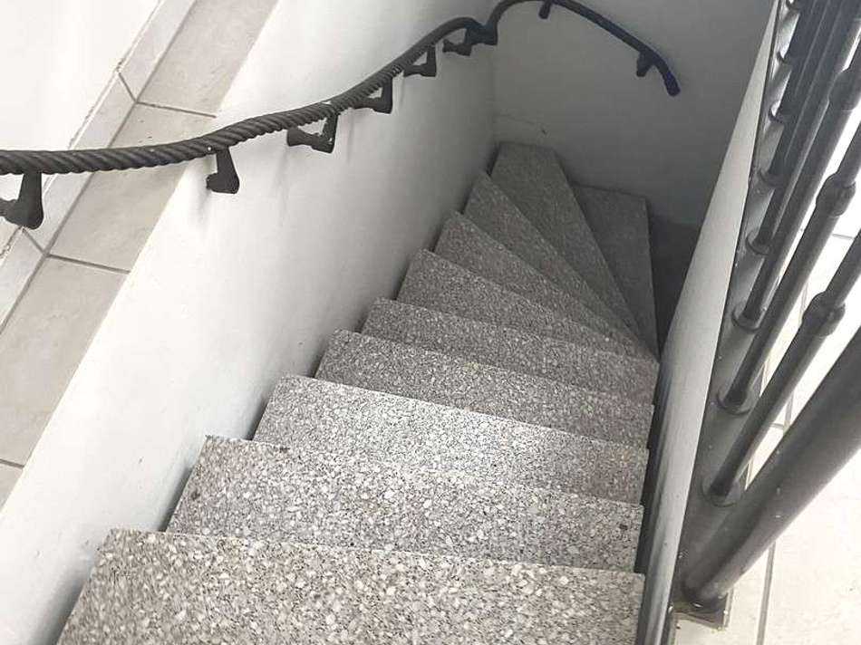 Keller Treppe