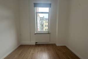 Studenten WG – 5 Moderne WG-Zimmer mit Balkon in zentraler Lage von Bremerhaven – An der Allee 29, 27568 Mitte, Bremerhaven – Vorschaubild 19