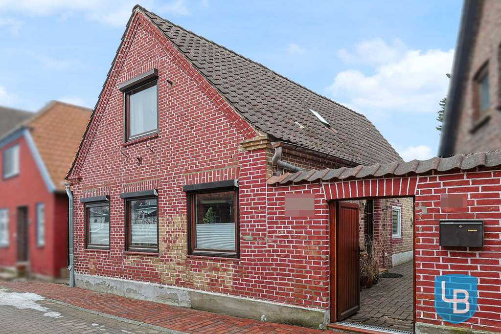 Immobilie in Plön - Historisches Stadthaus in Plön – Ihr neues Zuhause in Seenähe - Bild 0