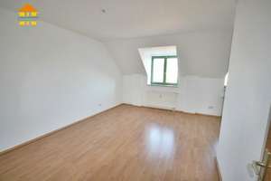 Gemütliche Dachgeschosswohnung mit Balkon und EBK wartet auf Sie!!! – Frankenberger Straße 195, 9131 Ebersdorf, Chemnitz – Vorschaubild 7