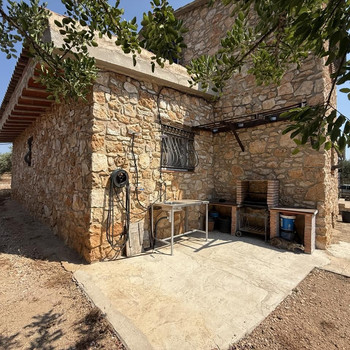 Property for sale in Camarles