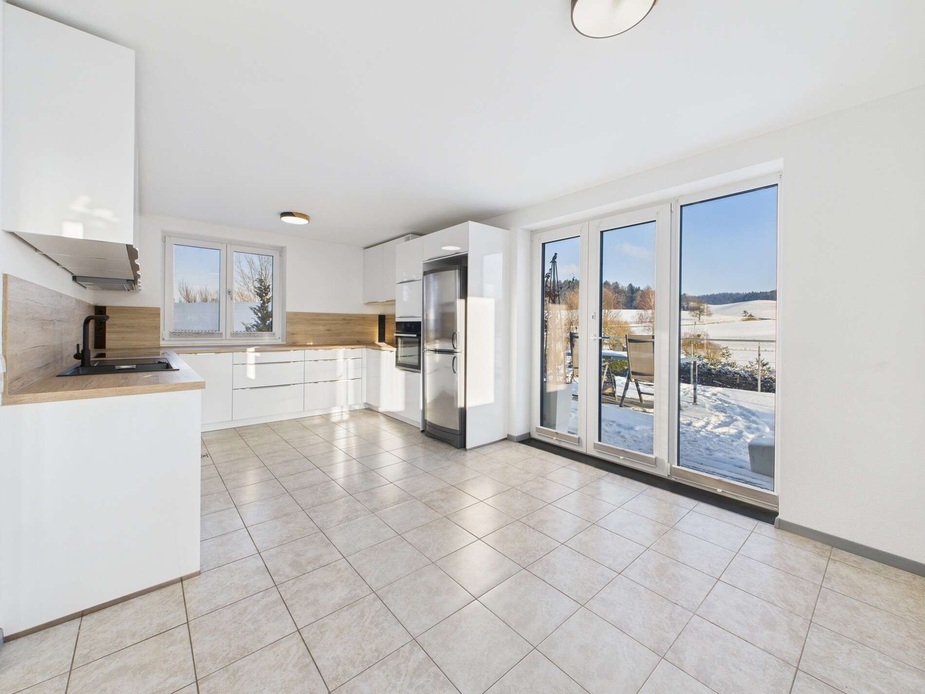 Immobilie in Grünkraut - Der Traum vom eigenen kleinen Hof - Einfamilienhaus mit ELW und sehr viel Platz in Grünkraut! - Bild 6