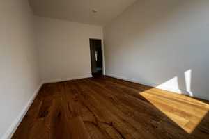 Property thumbnail 12