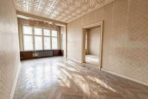 Seltenes Altbaujuwel – 106 m² Gründerzeit, Flügeltür, Balkon und 4-Zimmer-Potenzial in Wilmersdorf