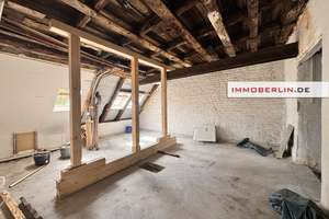 IMMOBERLIN.DE - Dachgeschossrohling für max. 4 Wohnungen ca. 290 m2 mit Bauvorbescheid – Die vollständige Adresse der Immobilie erhältst du vom Anbieter., 10315 Rummelsburg, Berlin – Vorschaubild 3