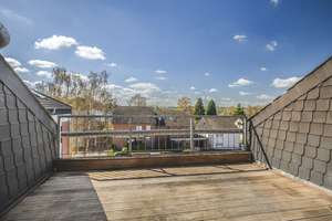 Lichtdurchflutete, charmante Dachgeschosswohnung
mit Südwest-Terrasse in sehr ruhiger und beliebter – Die vollständige Adresse der Immobilie erhältst du vom Anbieter., 52076 Kornelimünster, Aachen – Vorschaubild 6