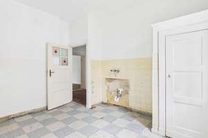 **Altbauperle** 4,5-Zimmer Wohnung in Dahlem **Sanierungsbedürftig** – Breitenbachplatz 11, 14195 Dahlem, Berlin – Vorschaubild 9