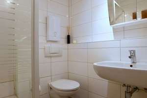 Modern möbliertes Apartment in Stuttgart West – Die vollständige Adresse der Immobilie erhältst du vom Anbieter., 70178 Rotebühl, Stuttgart – Vorschaubild 11