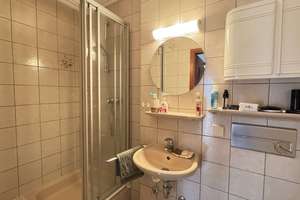 Charmante Eigentumswohnung in beliebter und zentrumsnaher Halbhöhenlage – Die vollständige Adresse der Immobilie erhältst du vom Anbieter., 76530 Innenstadt, Baden-Baden – Vorschaubild 19