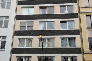 Pempelfort - Zentral und ruhig, sonniger Südbalkon, abgetrennte kleine Küche - € 670 warm ab 1. Juli