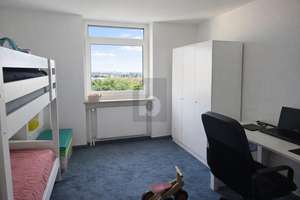 LICHTDURCHFLUSSTES DACHGESCHOSS IM GRÜNEN – Die vollständige Adresse der Immobilie erhältst du vom Anbieter., 81243 Aubing-Süd, München – Vorschaubild 6