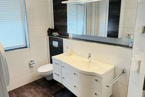 Moderne 3-Zimmer-Wohnung mit hochwertiger Einbauküche, Balkon und Garage in ruhiger Lage  – Gertrud-Woker-Straße 13, 40589 Wersten, Düsseldorf – Vorschaubild 19