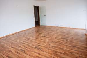 Ruhige - helle - 3,5 Zimmer Wohnung - 2 Balkone - EBK - Keller und kleine TG  – Die vollständige Adresse der Immobilie erhältst du vom Anbieter., 22159 Farmsen-Berne, Hamburg – Vorschaubild 4