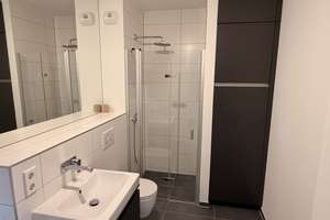 Exklusives Penthouse in Bestlage – Weitblick über die Isarauen & Abendsonne – Hellabrunner Straße 5, 81543 Siebenbrunn, München – Vorschaubild 10