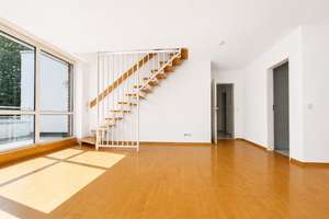 Helle, bezugsfreie Maisonettewohnung mit zwei Balkonen in Münster-Mecklenbeck – Die vollständige Adresse der Immobilie erhältst du vom Anbieter., 48163 Mecklenbeck, Münster – Vorschaubild 3