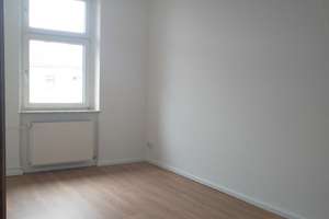 2-Zimmer Altbauwohnung mit Privatgarten und sehr schönem Wohnzimmerblick, 3. OG – Die vollständige Adresse der Immobilie erhältst du vom Anbieter., 13509 Borsigwalde, Berlin – Vorschaubild 5
