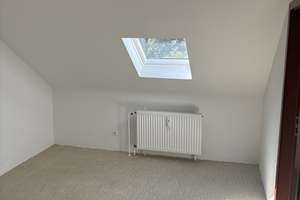 Wohnen im Herzen von Westhagen // Dachgeschoss – Zwickauer Str. 4, 38444 Westhagen, Wolfsburg – Vorschaubild 6