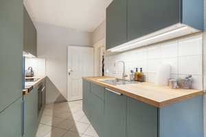 Modernes 1-Zimmer-Apartment im Herzen Berlins – Stilvoll renoviert mit hochwertiger Einbauküche – Berlin – Vorschaubild 6